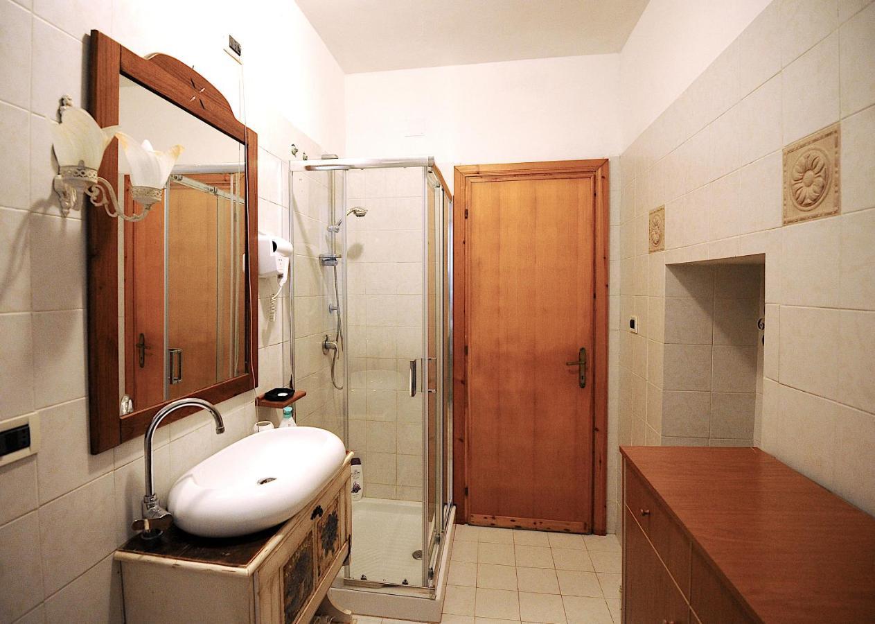 Country House Sezze Bagian luar foto